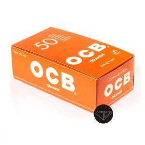 Caja de 50 librillos OCB Naranja. Papel de fumar corto regular de 70 mm. Total 2500 hojas de papel de liar