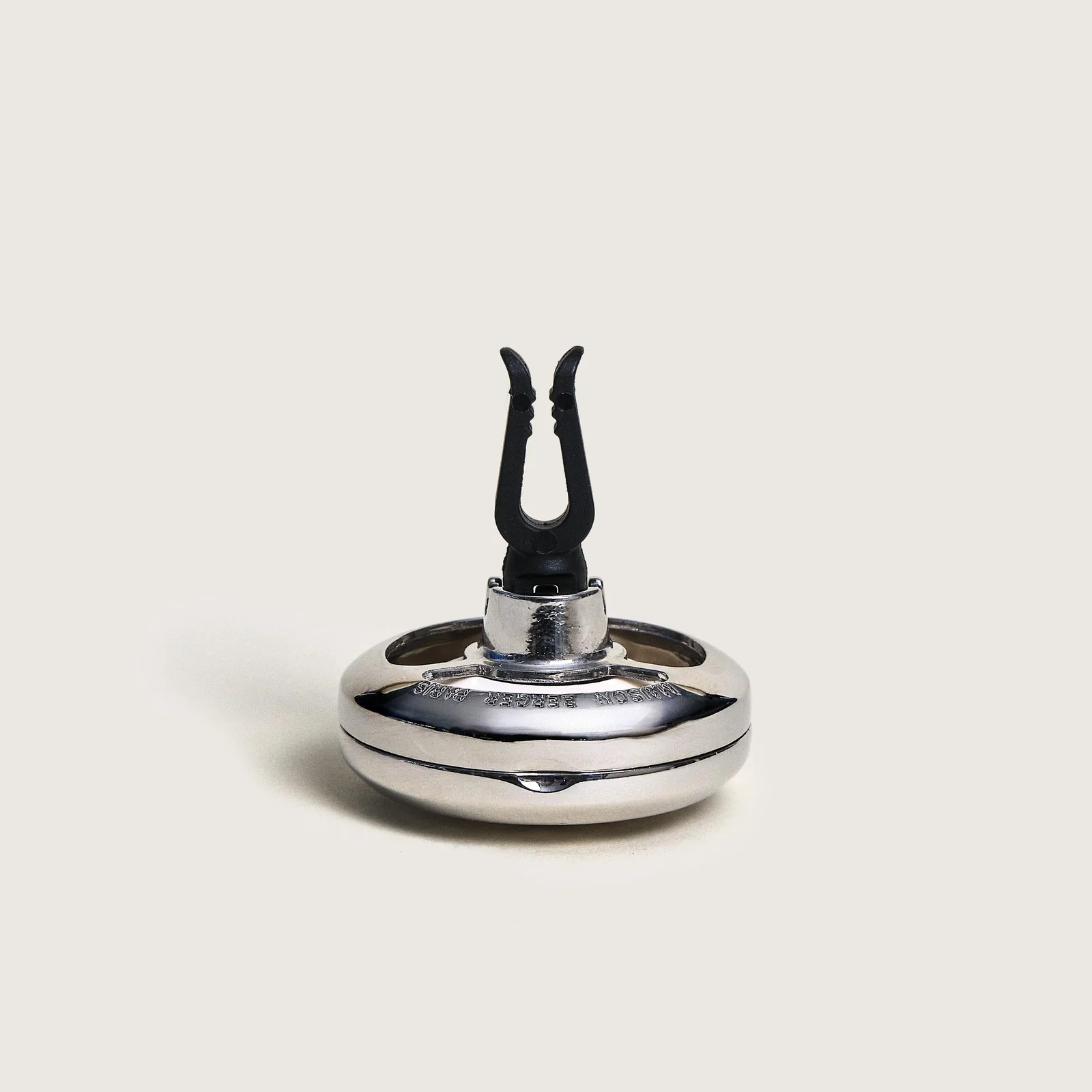 Difusor de Coche Maison BERGER con Pinza Rosalie Pétillance Exquise